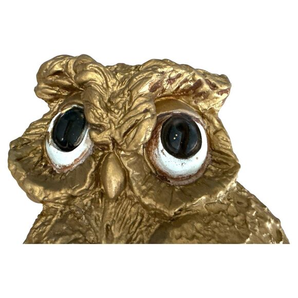 Vintage 1967 Gold Owl Wall Art Pair: Mid-Century Modern Decor - Picture 5 of 10